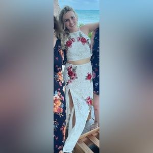 Two piece lace embroidered set